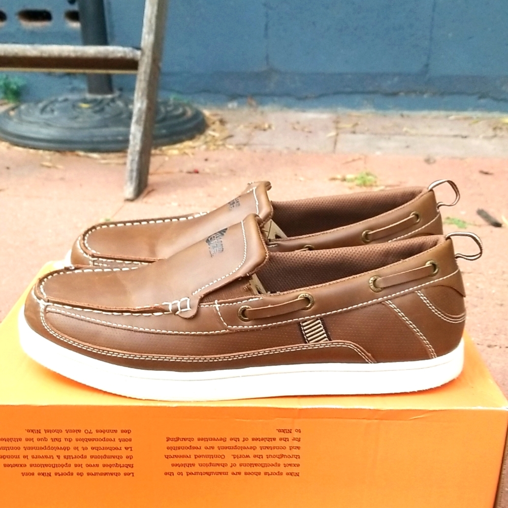 Island surf shoes